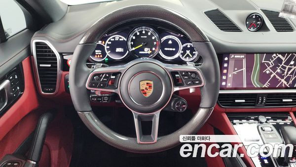 Porsche Cayenne 2023, фото 19