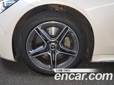 Mercedes-Benz S-Class 2022, фото 5