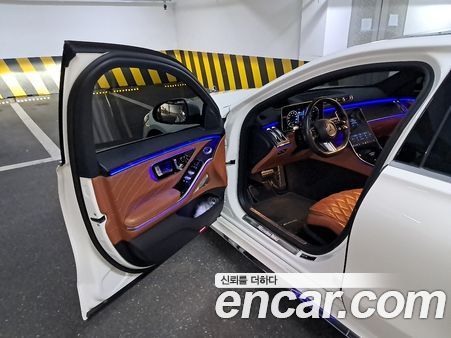 Mercedes-Benz S-Class 2022, фото 7