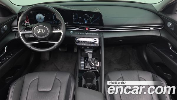 Hyundai Elantra 2024, фото 9