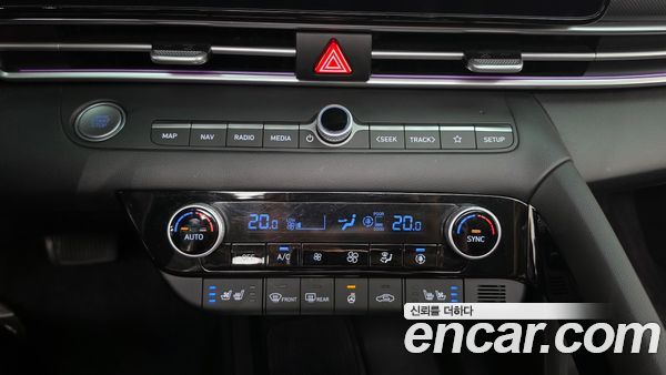 Hyundai Elantra 2024, фото 23