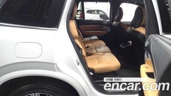 Volvo XC90 2023, фото 17