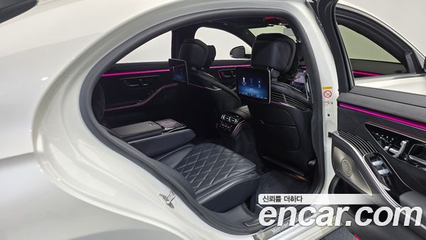 Mercedes-Benz S-Class 2022, фото 11
