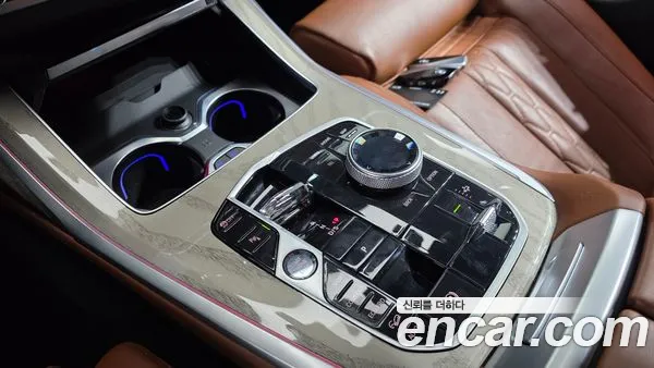 BMW X7 2023, фото 12
