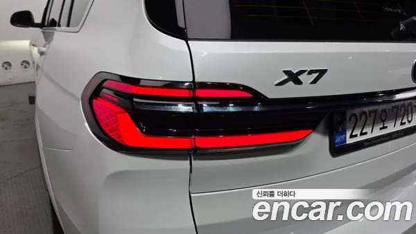 BMW X7 2023, фото 9