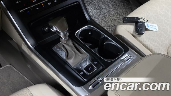 Kia Carnival 2023, фото 11
