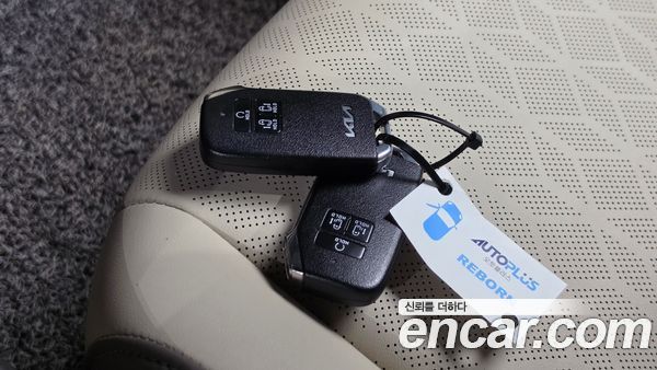 Kia Carnival 2023, фото 28