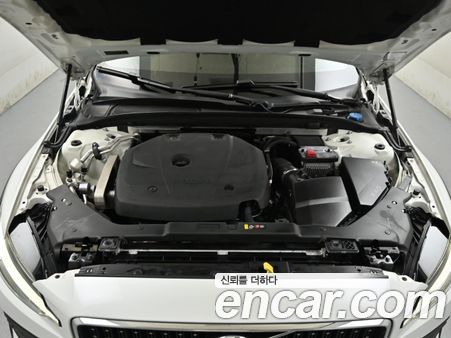 Volvo V60 2020, фото 6