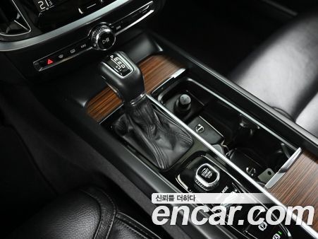 Volvo V60 2020, фото 9