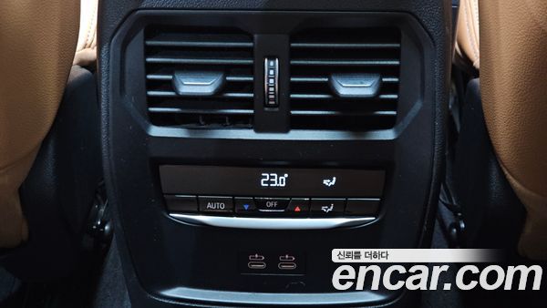 BMW i4 2022, фото 29
