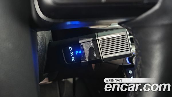 Hyundai Grandeur 2023, фото 9