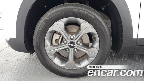 Kia Seltos 2023, фото 5