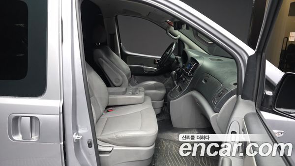 Hyundai Grand Starex 2021, фото 17