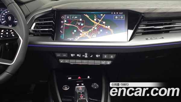 Audi Q4 e-tron 2025, фото 18