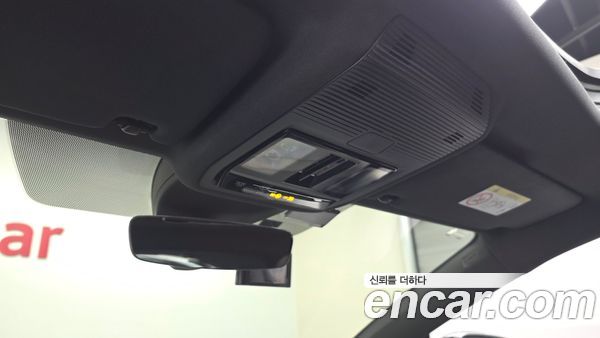 Audi Q4 e-tron 2025, фото 23