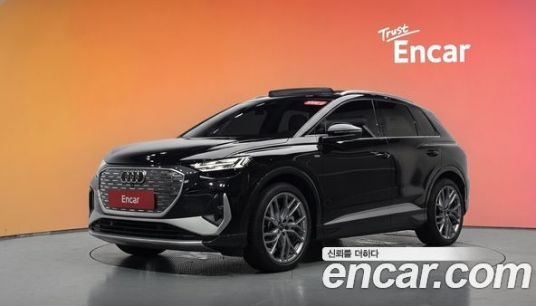 Audi Q4 e-tron 2025, фото 30