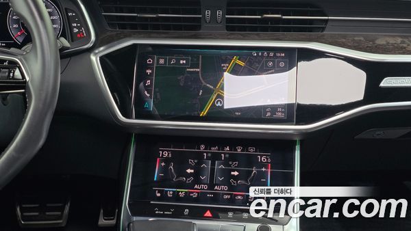 Audi A7 2020, фото 20