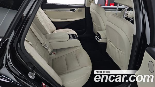 Hyundai Grandeur 2023, фото 12