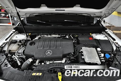 Mercedes-Benz GLB 2021, фото 9
