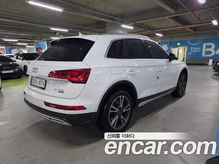 Audi Q5 2021, фото 3