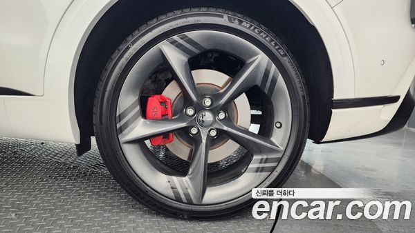 Genesis GV70 2025, фото 7