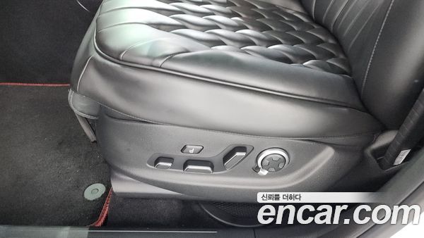 Genesis GV70 2025, фото 32