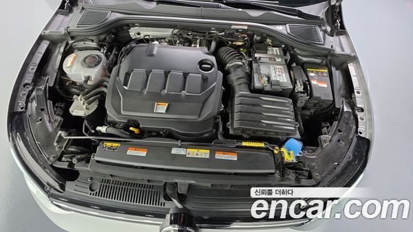 Volkswagen Golf 2022, фото 6