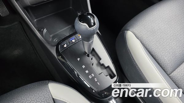 Kia Picanto 2023, фото 11