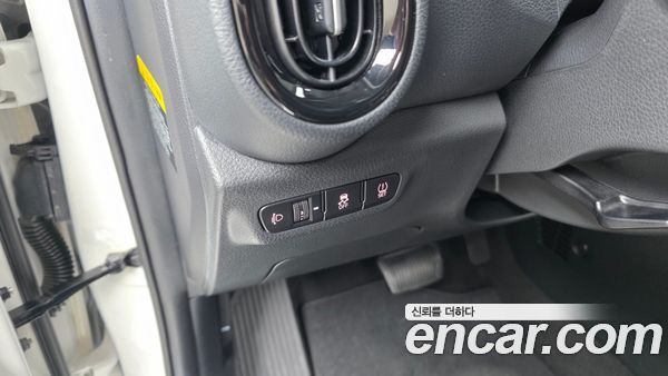Kia Picanto 2023, фото 28