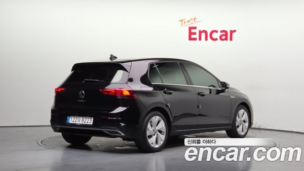 Volkswagen Golf 2022, фото 2