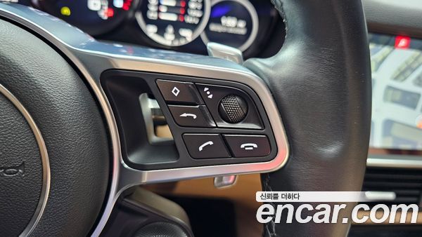 Porsche Cayenne 2020, фото 29