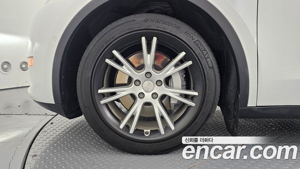 Tesla Model Y 2021, фото 5