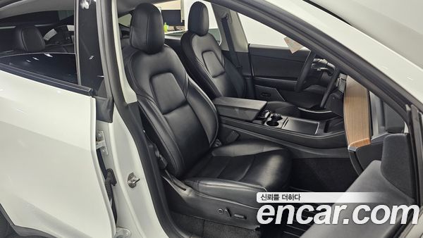 Tesla Model Y 2021, фото 18