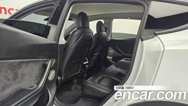 Tesla Model Y 2021, фото 16