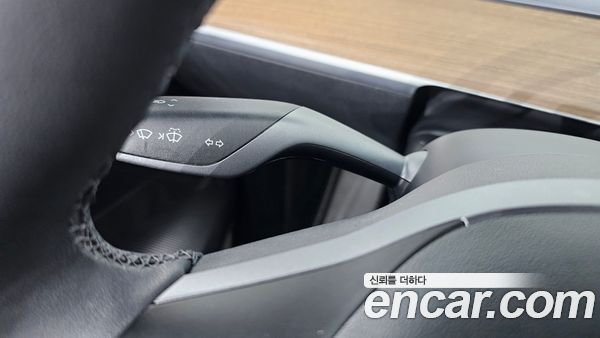 Tesla Model Y 2021, фото 30