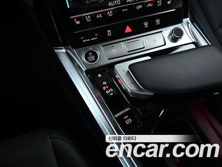 Audi Q8 e-tron 2024, фото 9