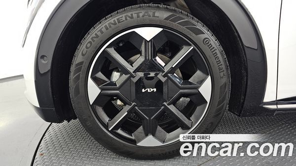 Kia EV6 2025, фото 5