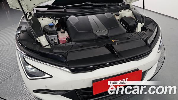 Kia EV6 2025, фото 6