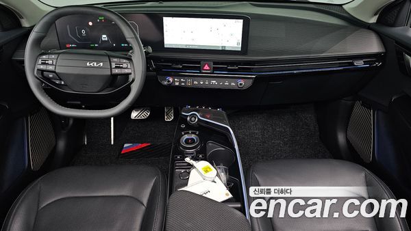 Kia EV6 2025, фото 10
