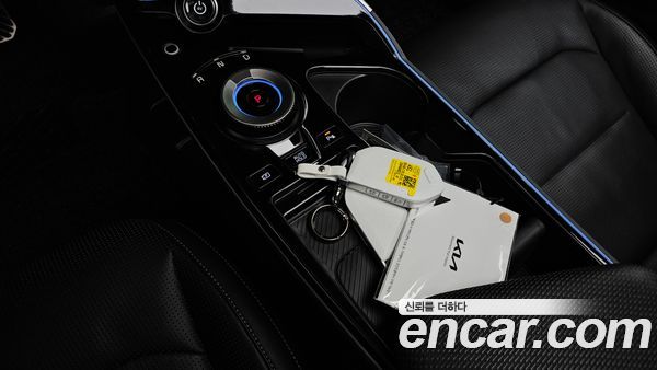 Kia EV6 2025, фото 12