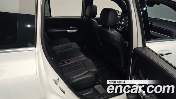 Mercedes-Benz GLB 2022, фото 17