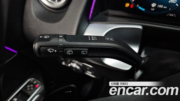 Mercedes-Benz GLB 2022, фото 28