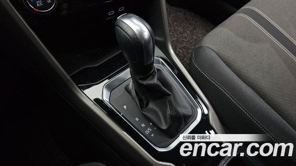 Volkswagen T-Roc 2021, фото 12
