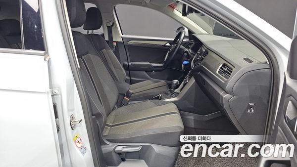 Volkswagen T-Roc 2021, фото 16