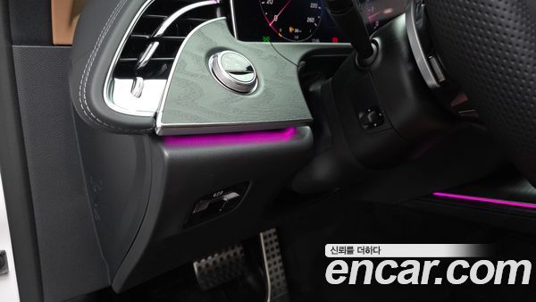 Mercedes-Benz E-Class 2026, фото 32