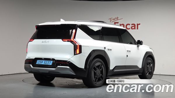 Kia EV9 2024