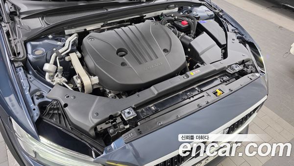 Volvo V60 2022, фото 6