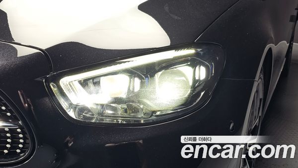 Mercedes-Benz E-Class 2021, фото 8