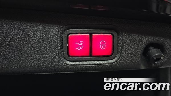 Mercedes-Benz E-Class 2021, фото 30