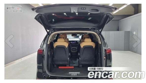 Kia Carnival 2023, фото 18